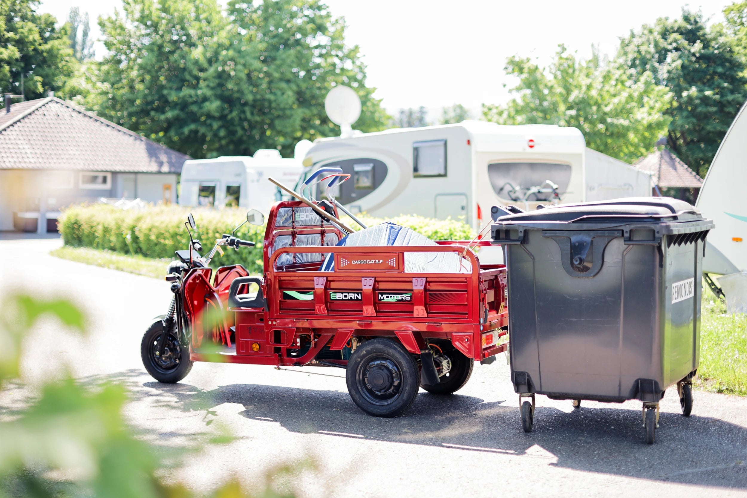 E-born_E-Lastendreirad_CargoCat_Camping_Campingplatz_Mull_Mullentsorgung_Mulltransport