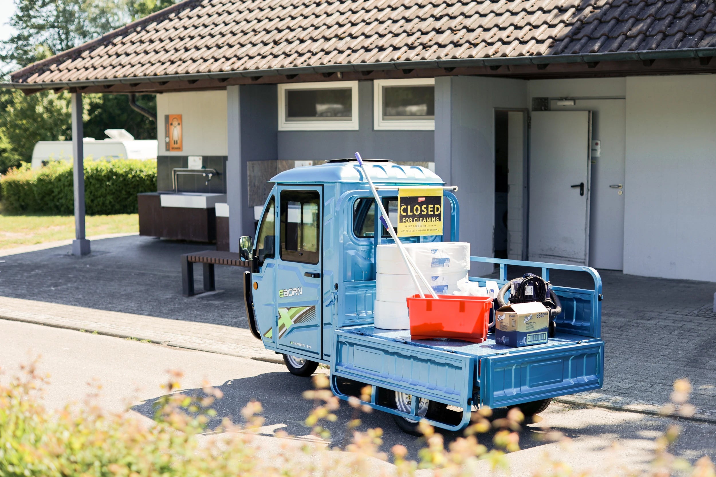 E-born_E-Lastendreirad_CargoCat_Camping_Campingplatz_Reinigung_Reinigungsfahrzeug